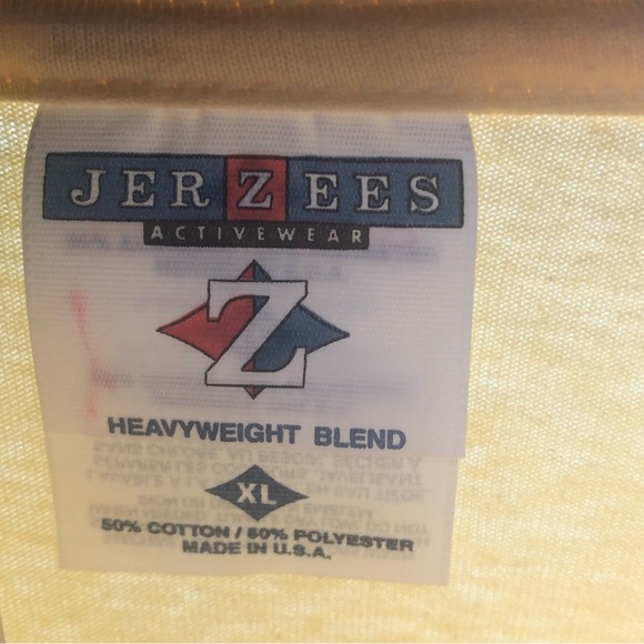 Jerzees activewear, T- shirt with angels, size XL, short sleeve - Picture 3 of 4